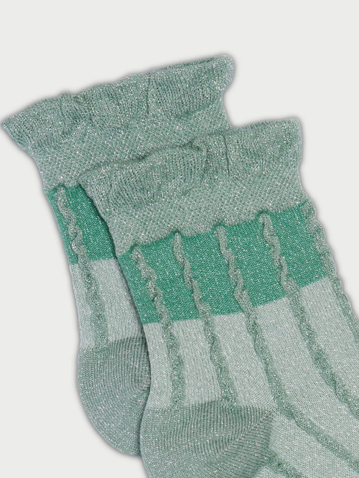 Baviera Green sold by Flabelus product image thumbnail 2