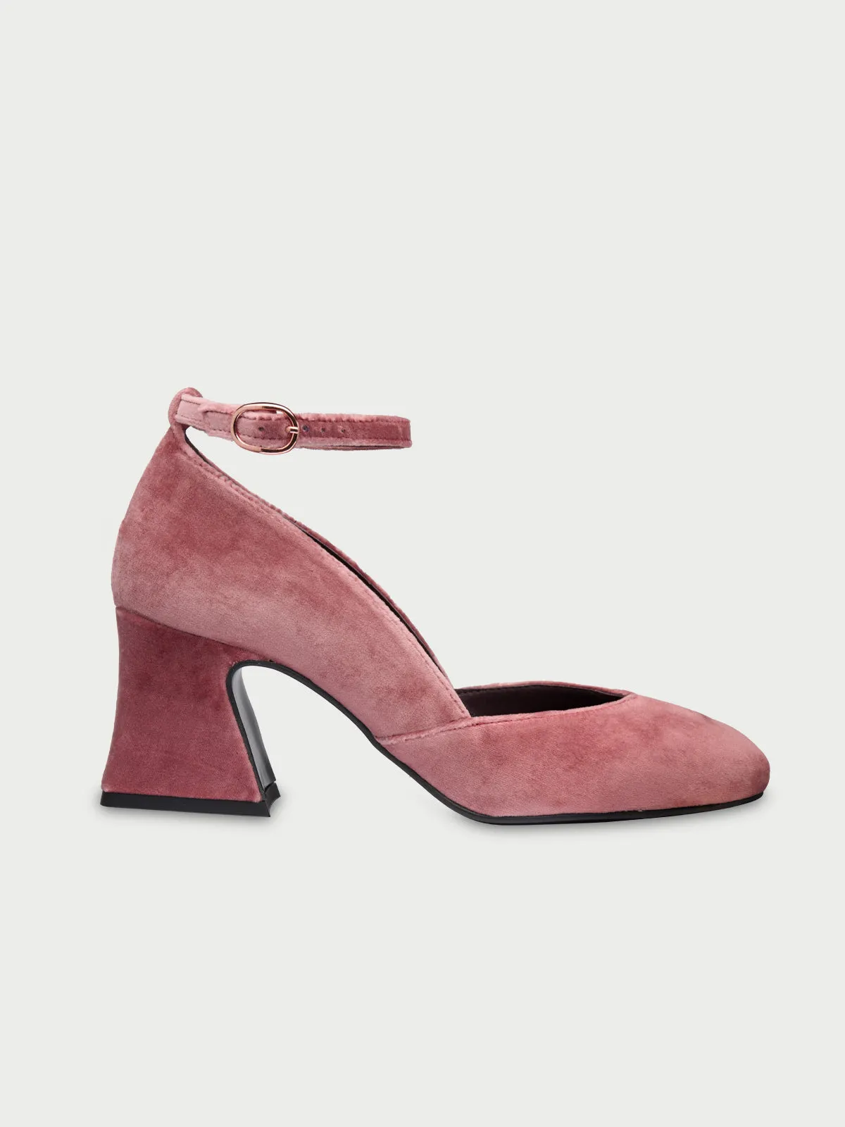 The D'Orsey Pumps Pink sold by Flabelus