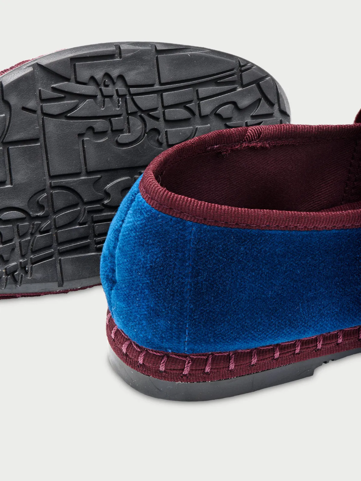 Laurance Blue sold by Flabelus product image thumbnail 3