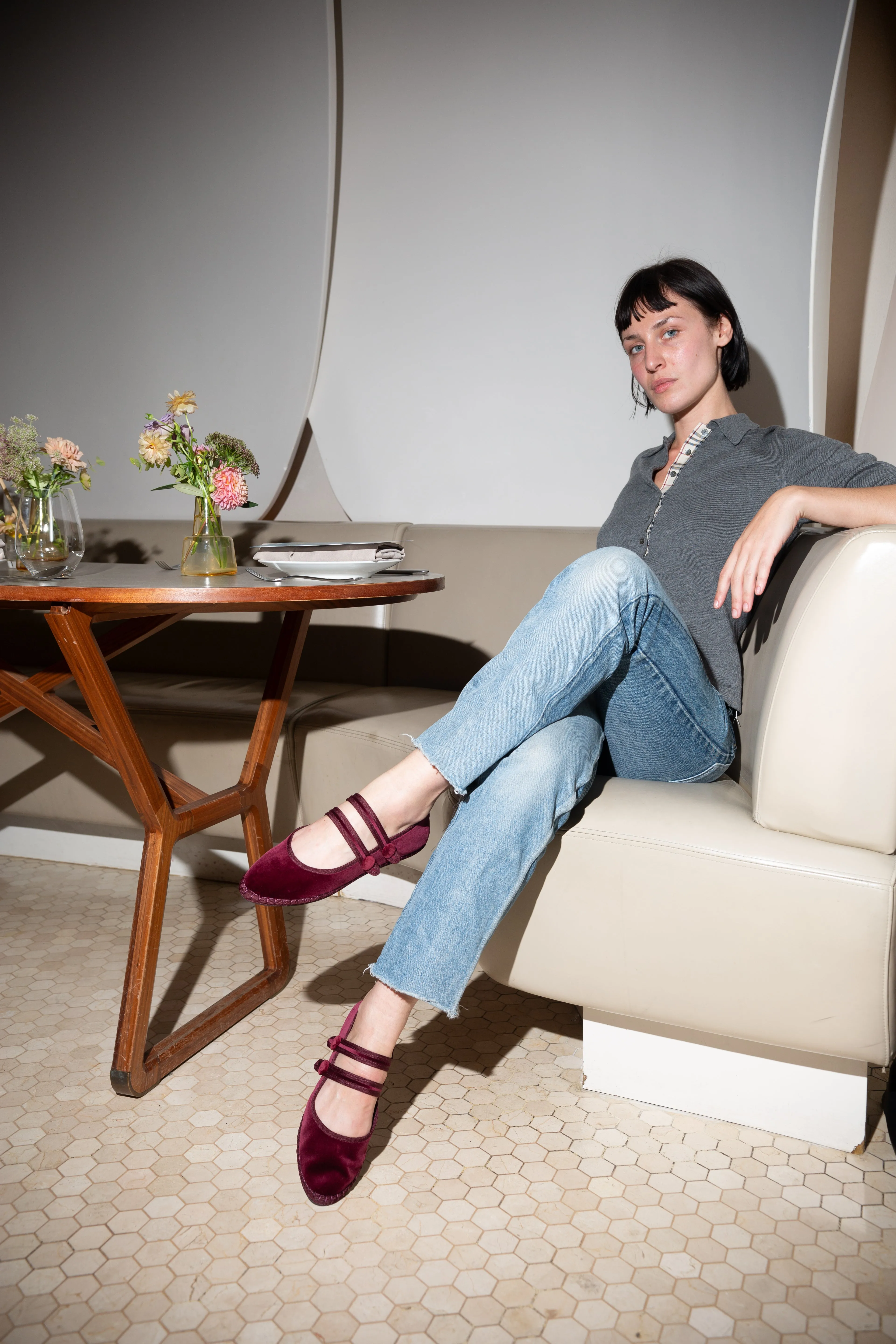 Antoine Burgundy sold by Flabelus product image thumbnail 5