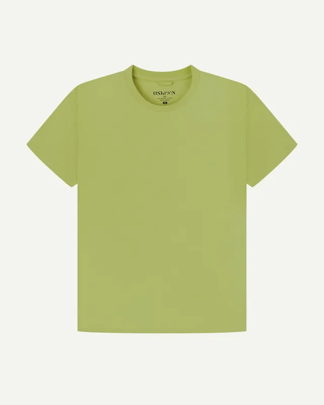 7006 Essential t-shirt - lichen made by uskees
