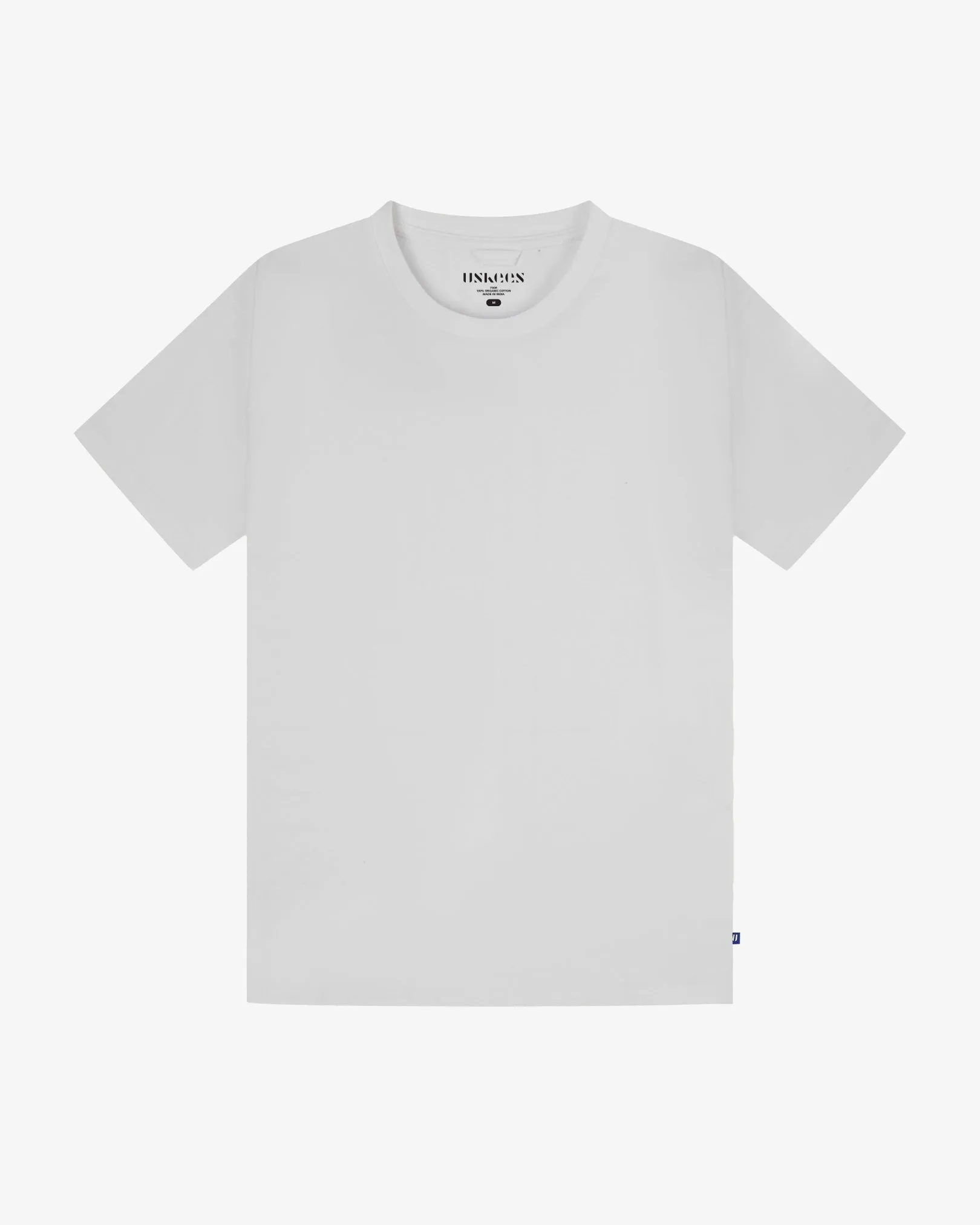 7006 Essential t-shirt - white sold by uskees