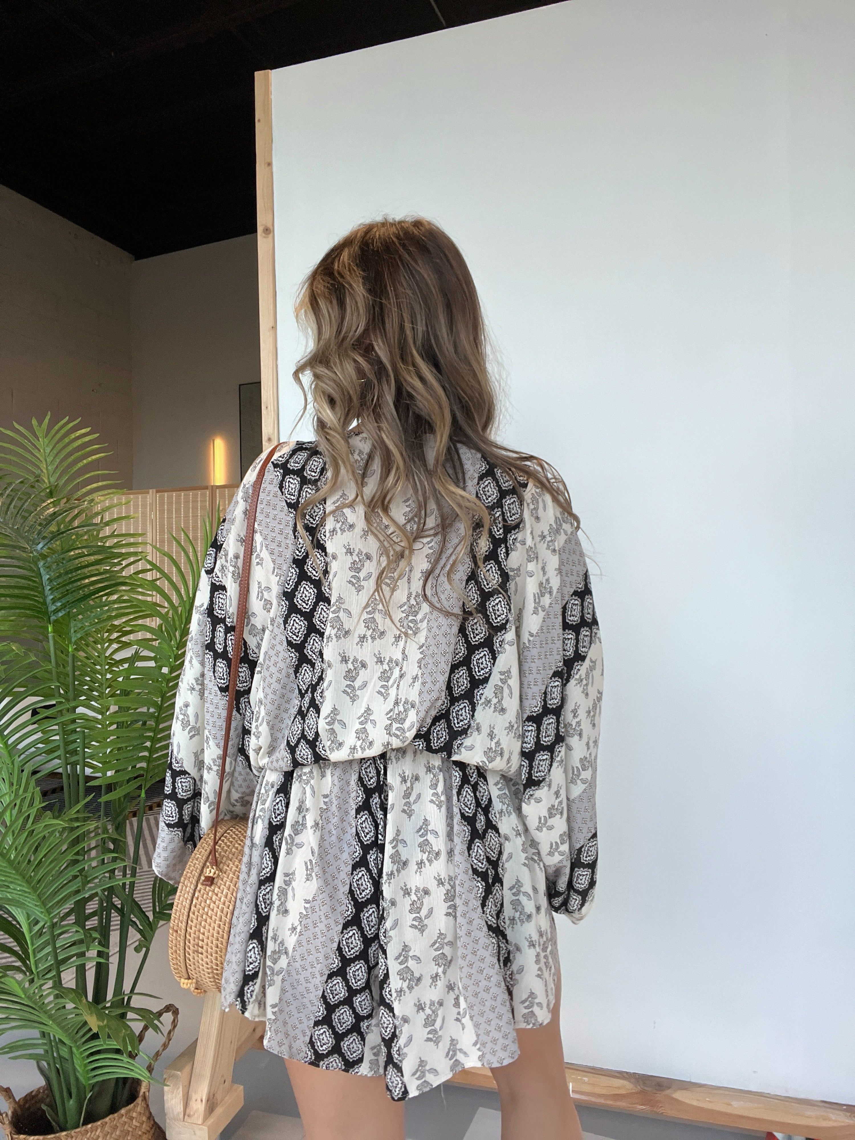 Made Ya Look Romper Black/Ivory sold by Chic by Ally B product image thumbnail 3