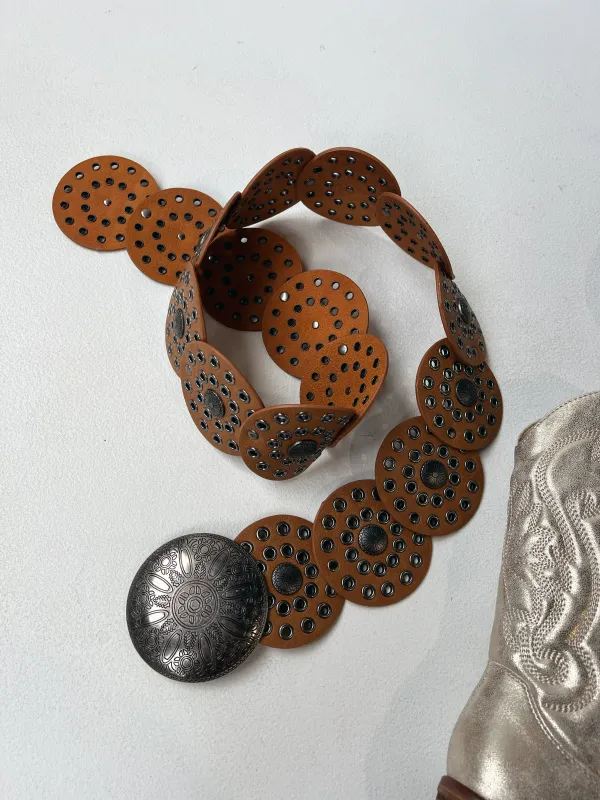 Antique Circle Belt Tan made by Chic by Ally B