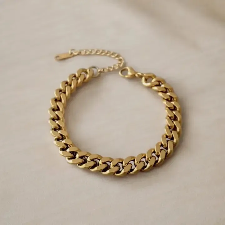 Lana Link Bracelet Gold sold by Chic by Ally B product image thumbnail 2