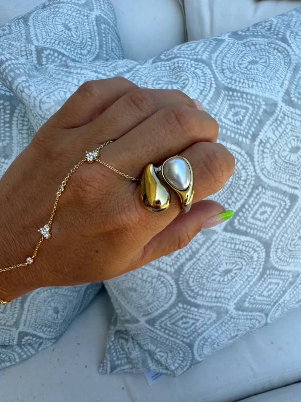 Sloan Wavy 18K Gold Ring sold by Chic by Ally B