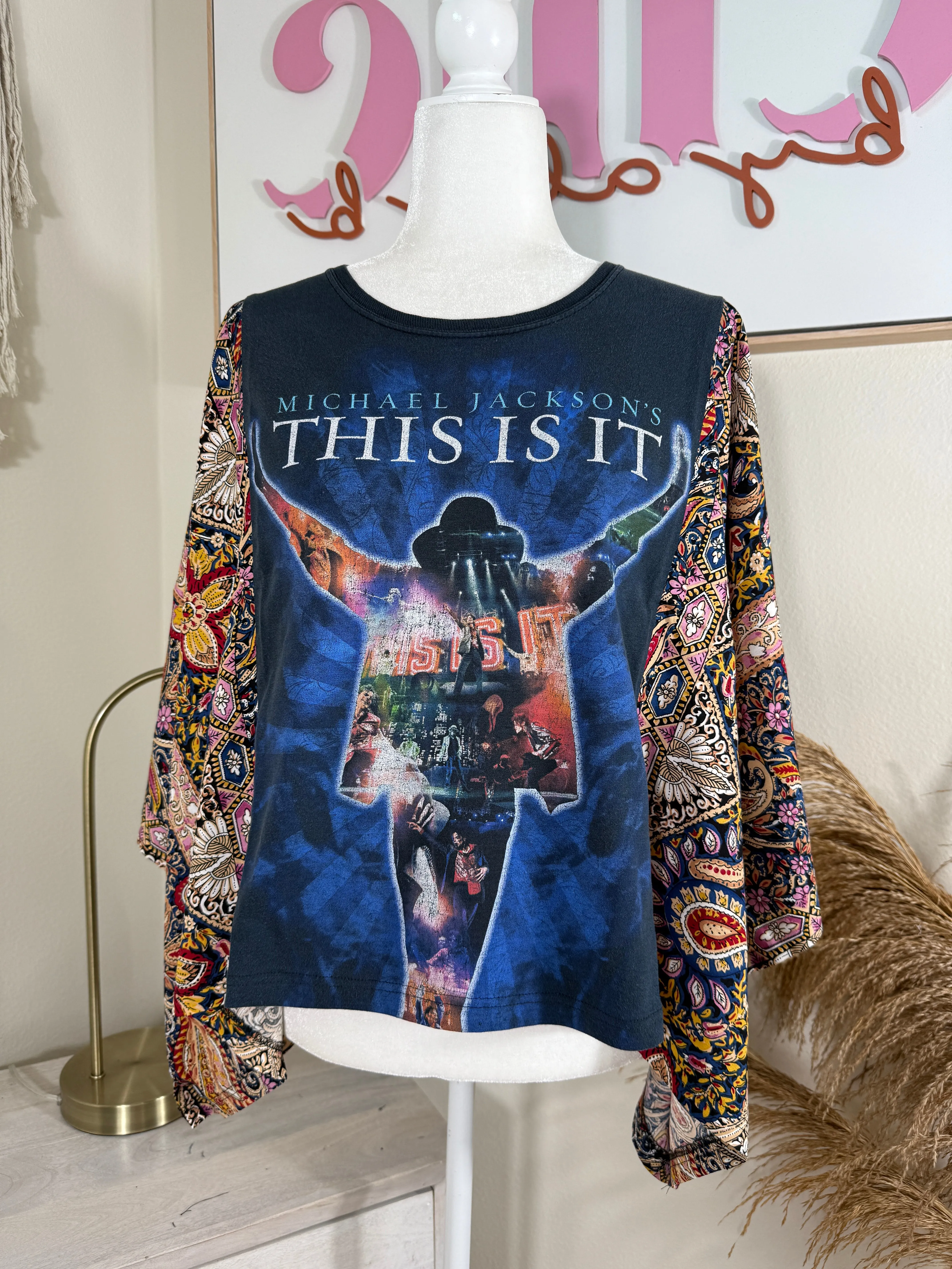 MJ Mix & Match Tee White Blue Floral sold by Chic by Ally B