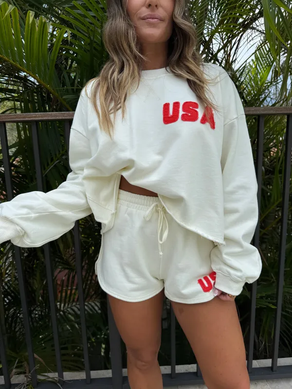 USA Vintage Oversized Crewneck Ivory sold by Chic by Ally B