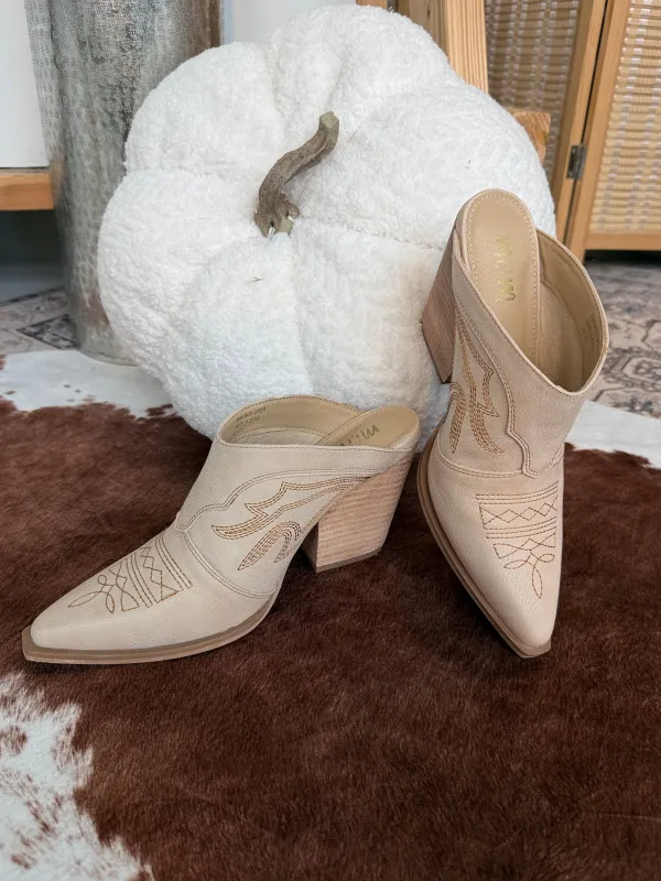 Bree Western Cowboy Mules Beige sold by Chic by Ally B