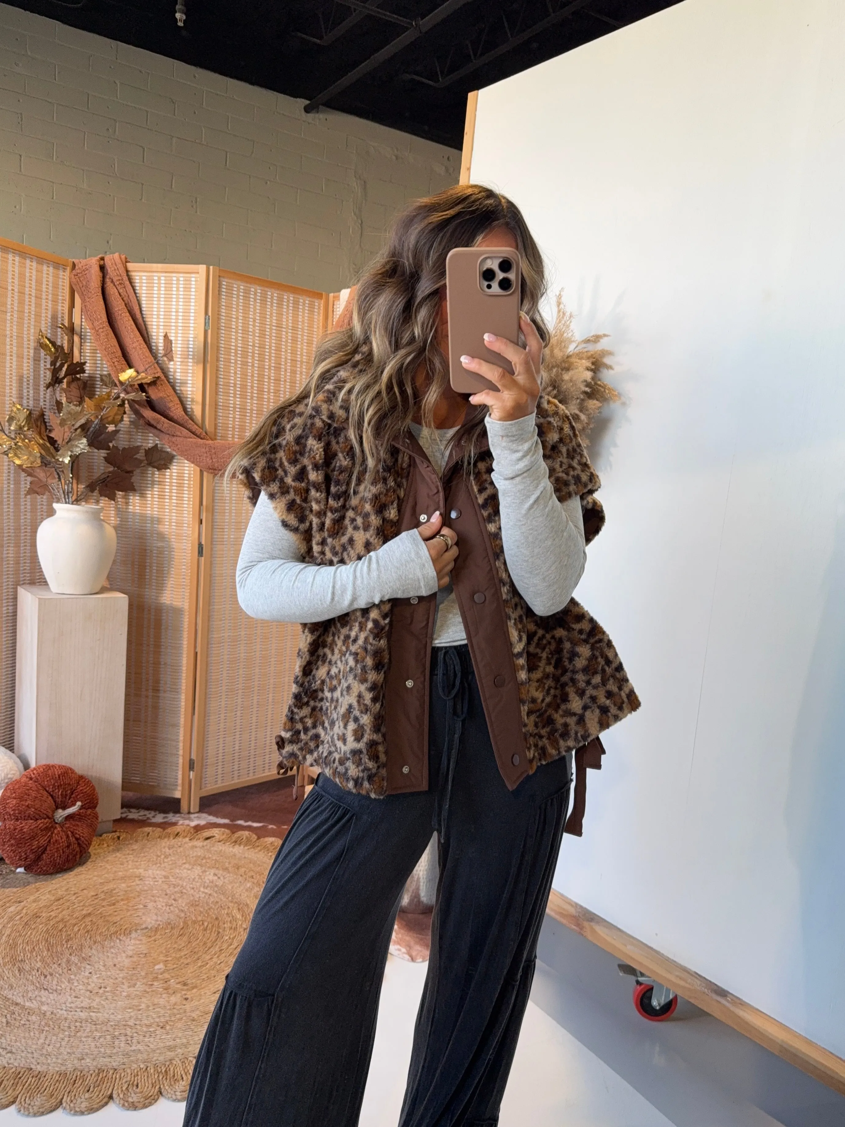 Everleigh Sherpa Vest Leopard sold by Chic by Ally B product image thumbnail 2
