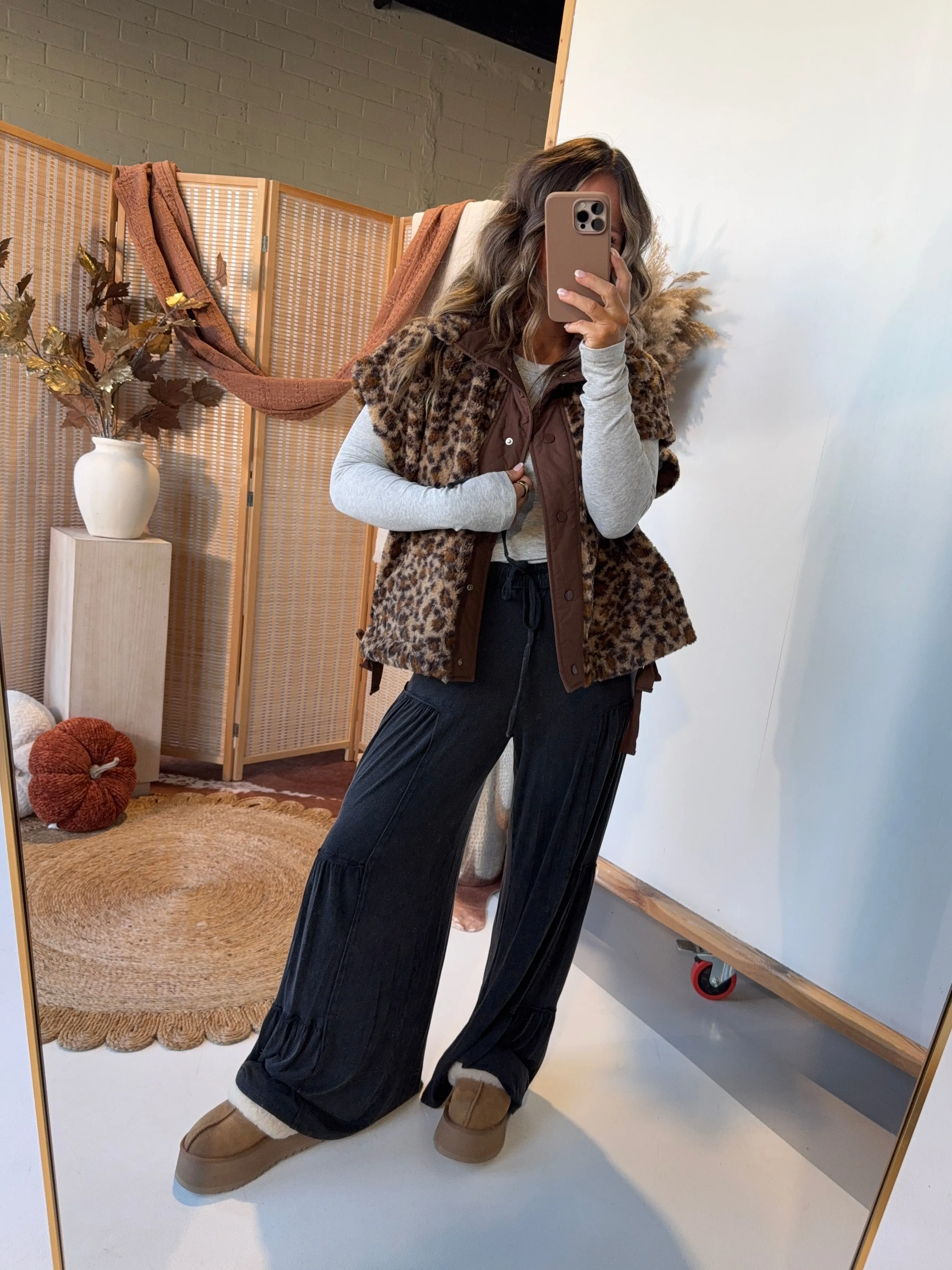 Everleigh Sherpa Vest Leopard sold by Chic by Ally B product image thumbnail 5