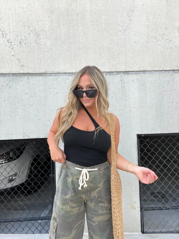 BLACK CONTOUR ONE SHOULDER TANK sold by Chic by Ally B