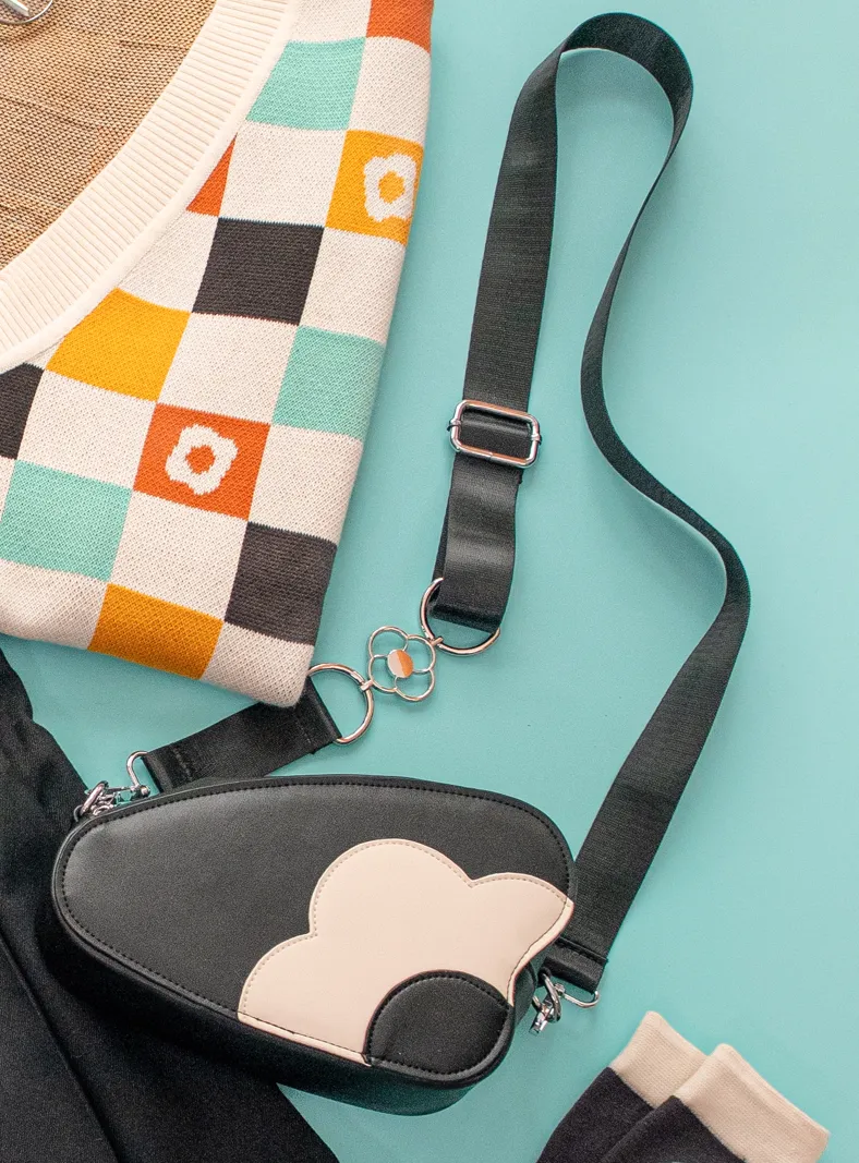 Modern Nostalgia | Modular Bag sold by Carmico