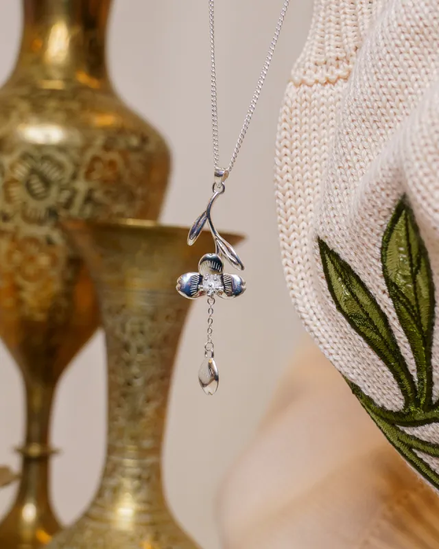 Loves Me Not | Silver Necklace sold by Carmico