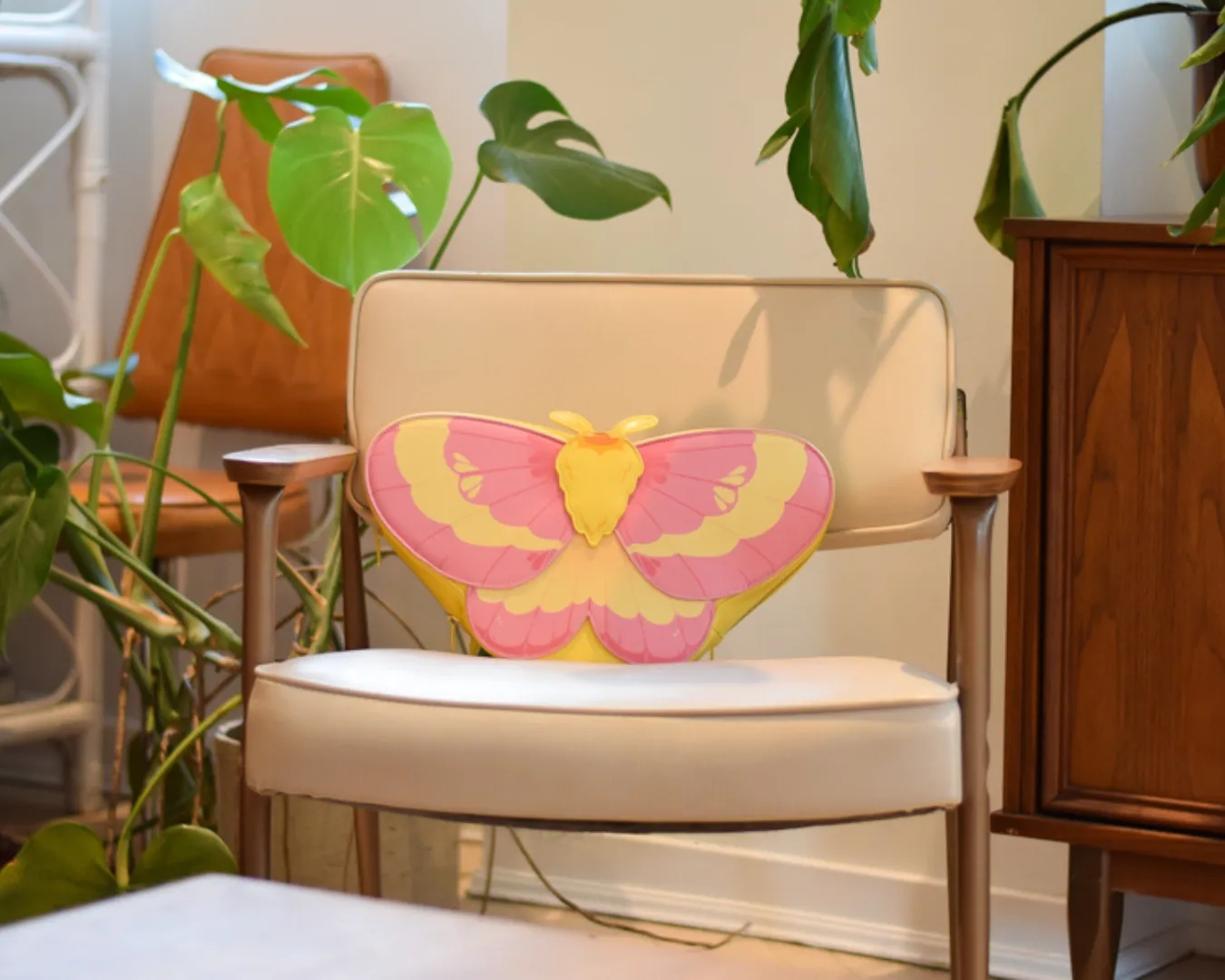 Rosy Maple | Shaped Moth Bag sold by Carmico product image thumbnail 4