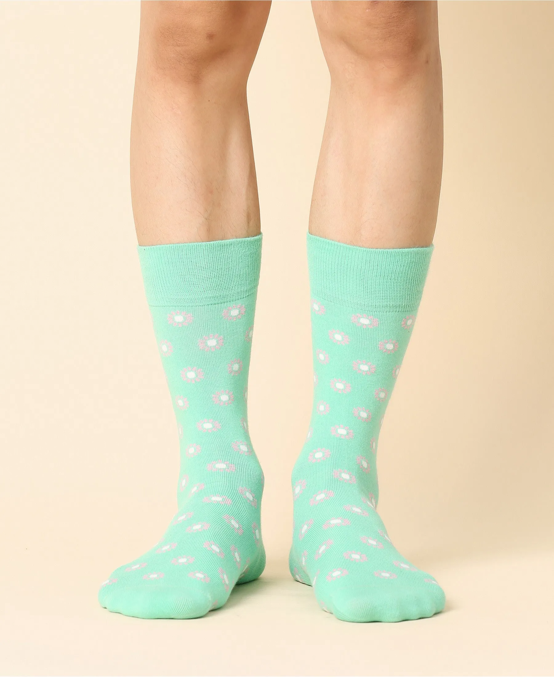 Men's Daisy Days Crew Socks sold by Somatchi product image thumbnail 2