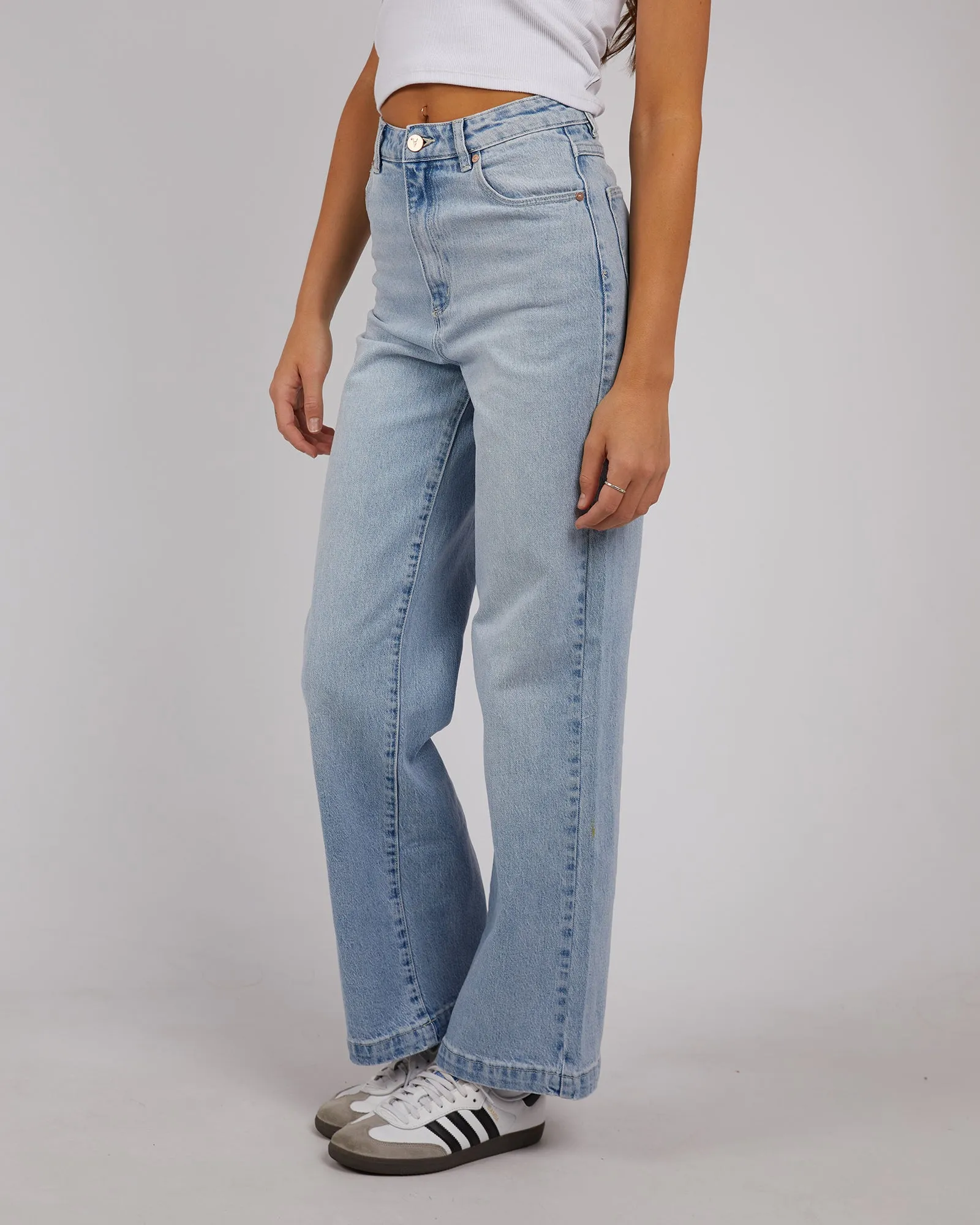 A 94 High & Wide Jean Gina sold by edge clothing