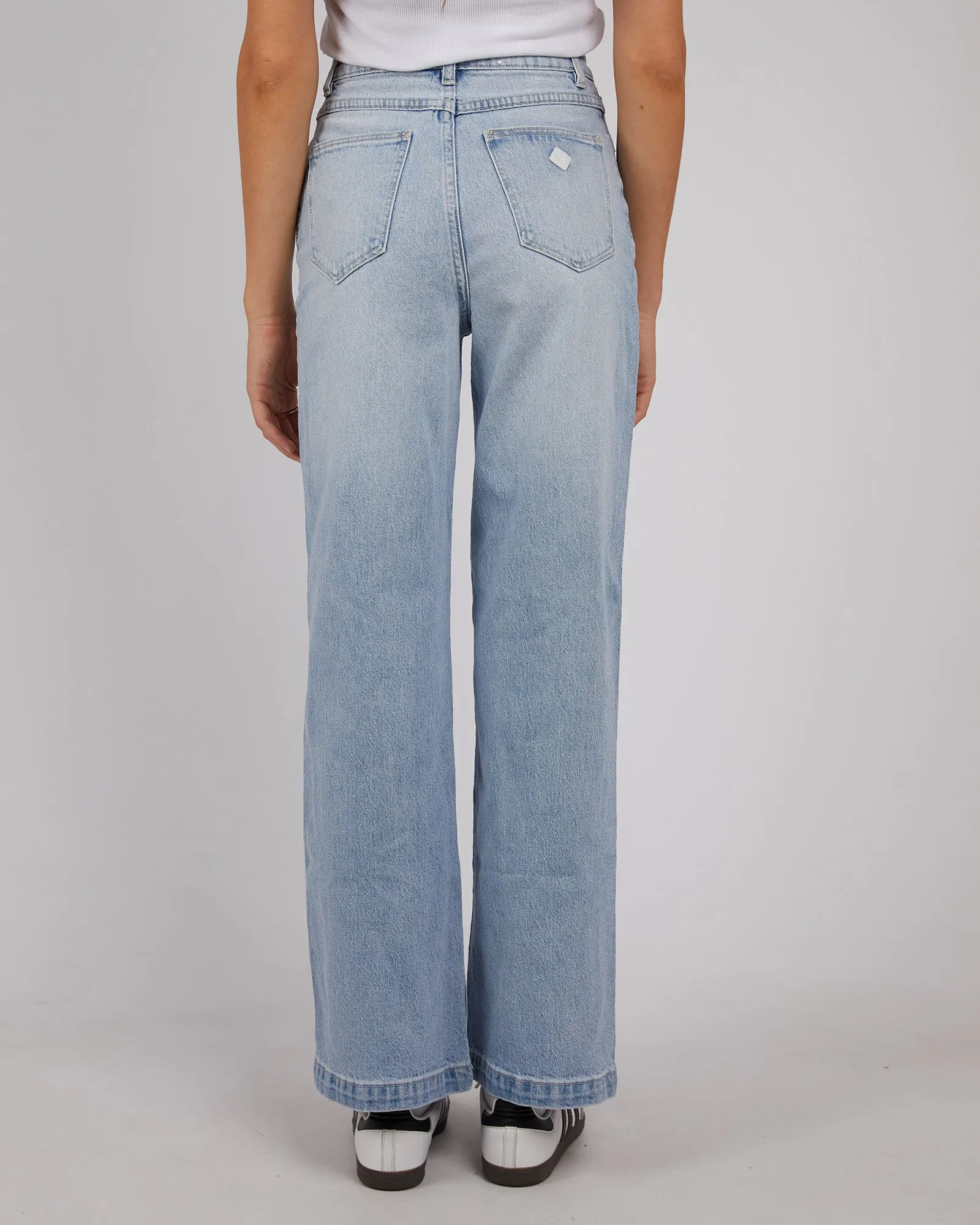 A 94 High & Wide Jean Gina sold by edge clothing product image thumbnail 2