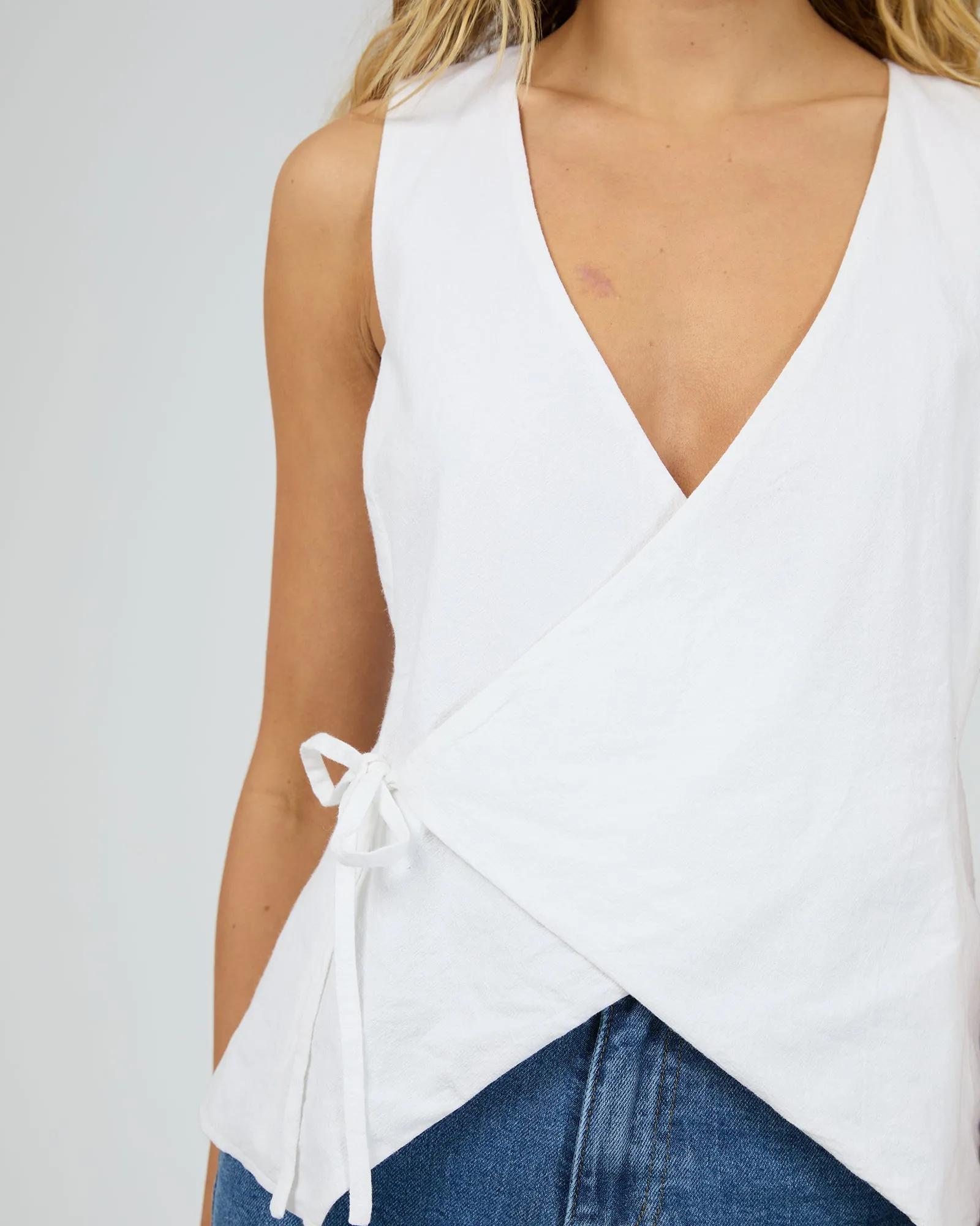 Tully Top White sold by edge clothing product image thumbnail 5