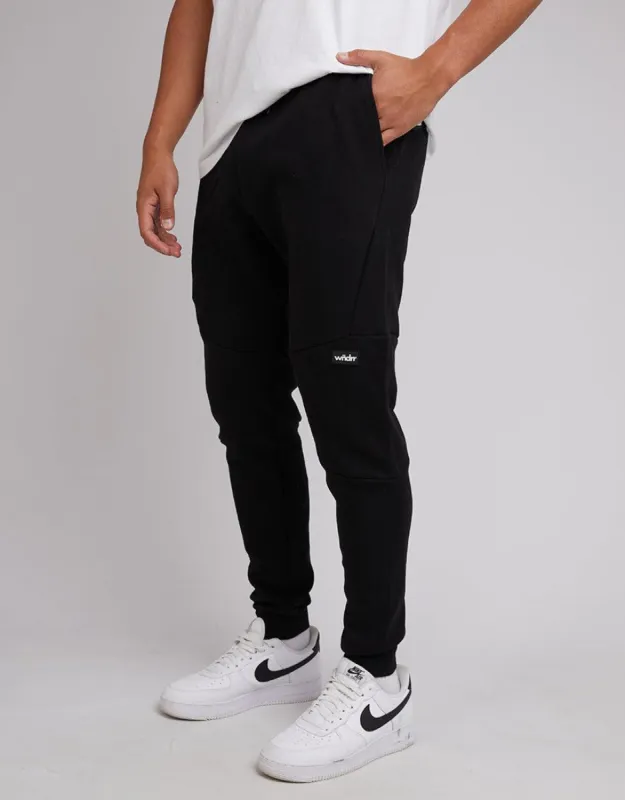 Hoxton V2 Tech Trackpant Black sold by edge clothing