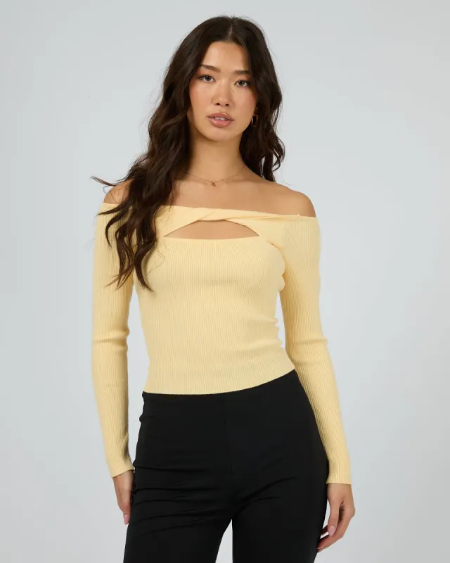 Daria Knit Top Yellow made by edge clothing