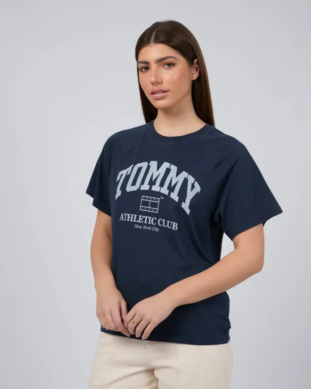 Relaxed Varsity Sport Tee Navy made by Tommy Hilfiger