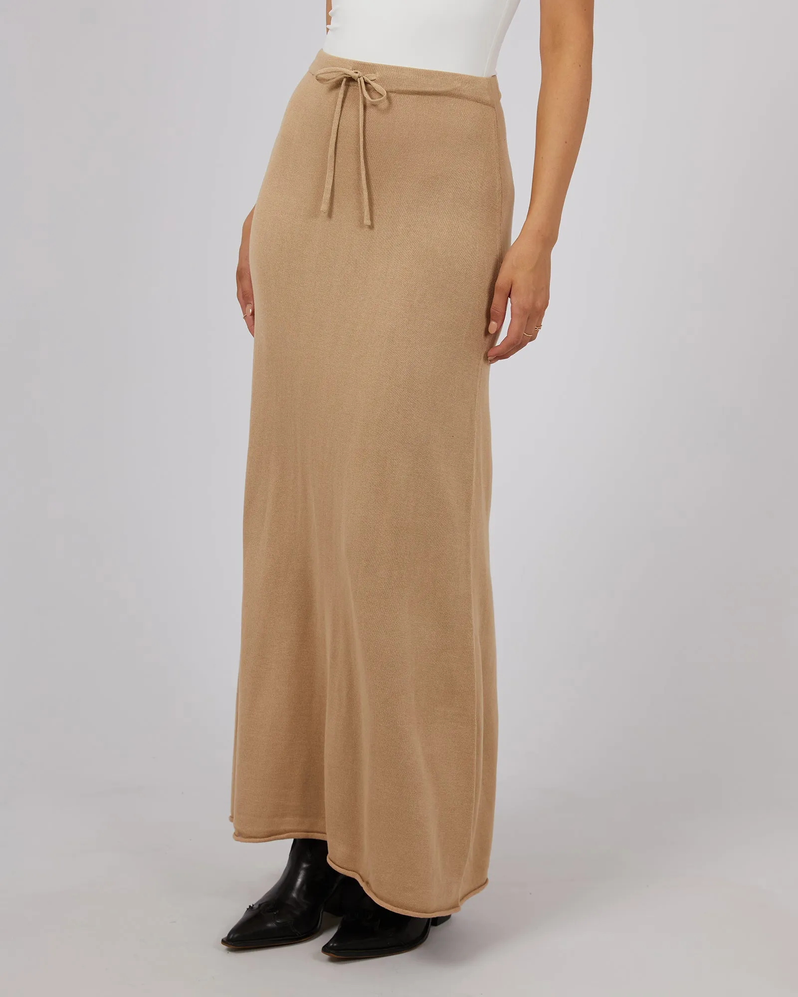 Eve Knit Skirt Oatmeal sold by edge clothing product image thumbnail 4