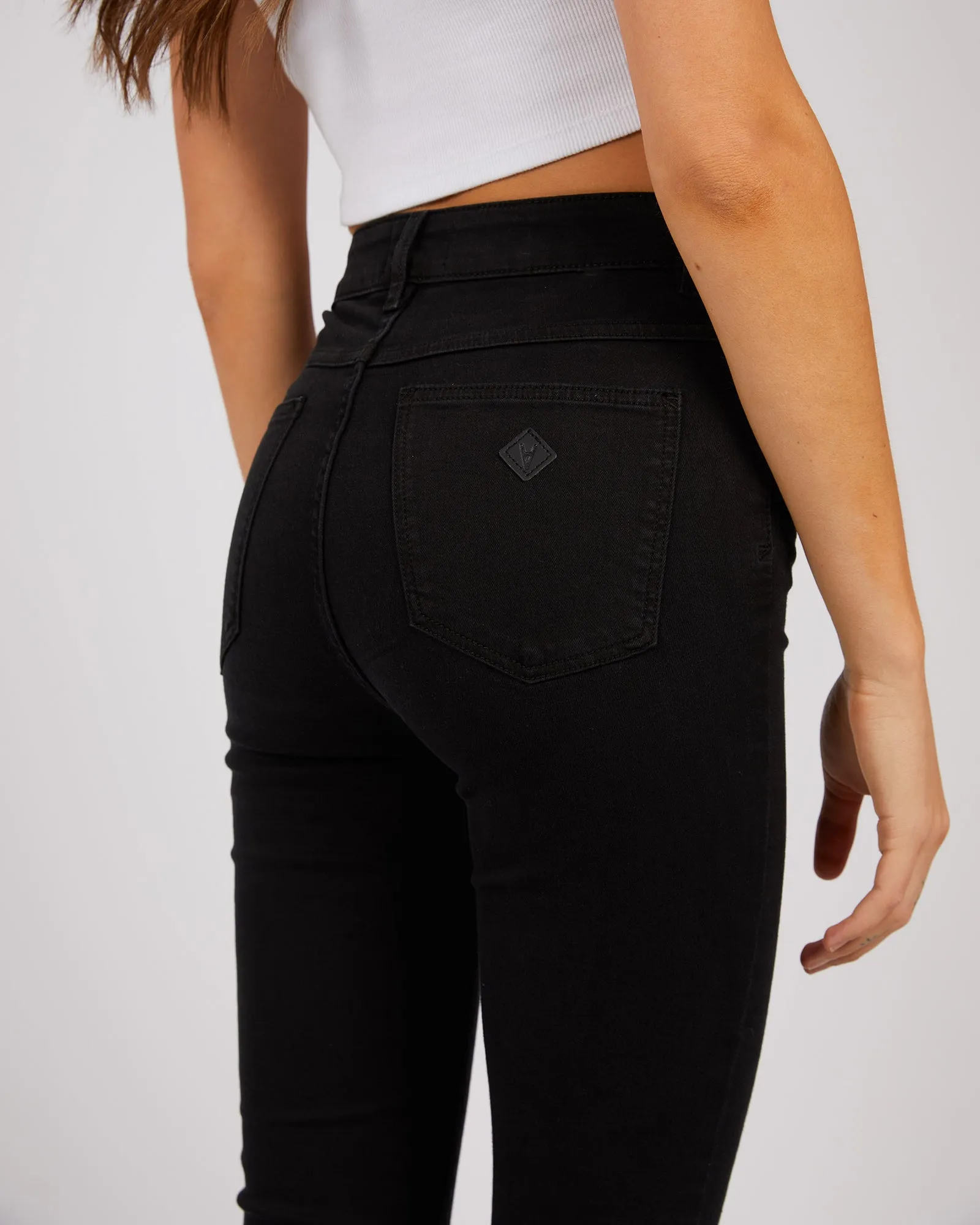 A High Skinny Jean Black Magic sold by edge clothing product image thumbnail 5