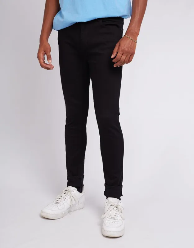 Strangler R28 Super Sonic Black sold by edge clothing