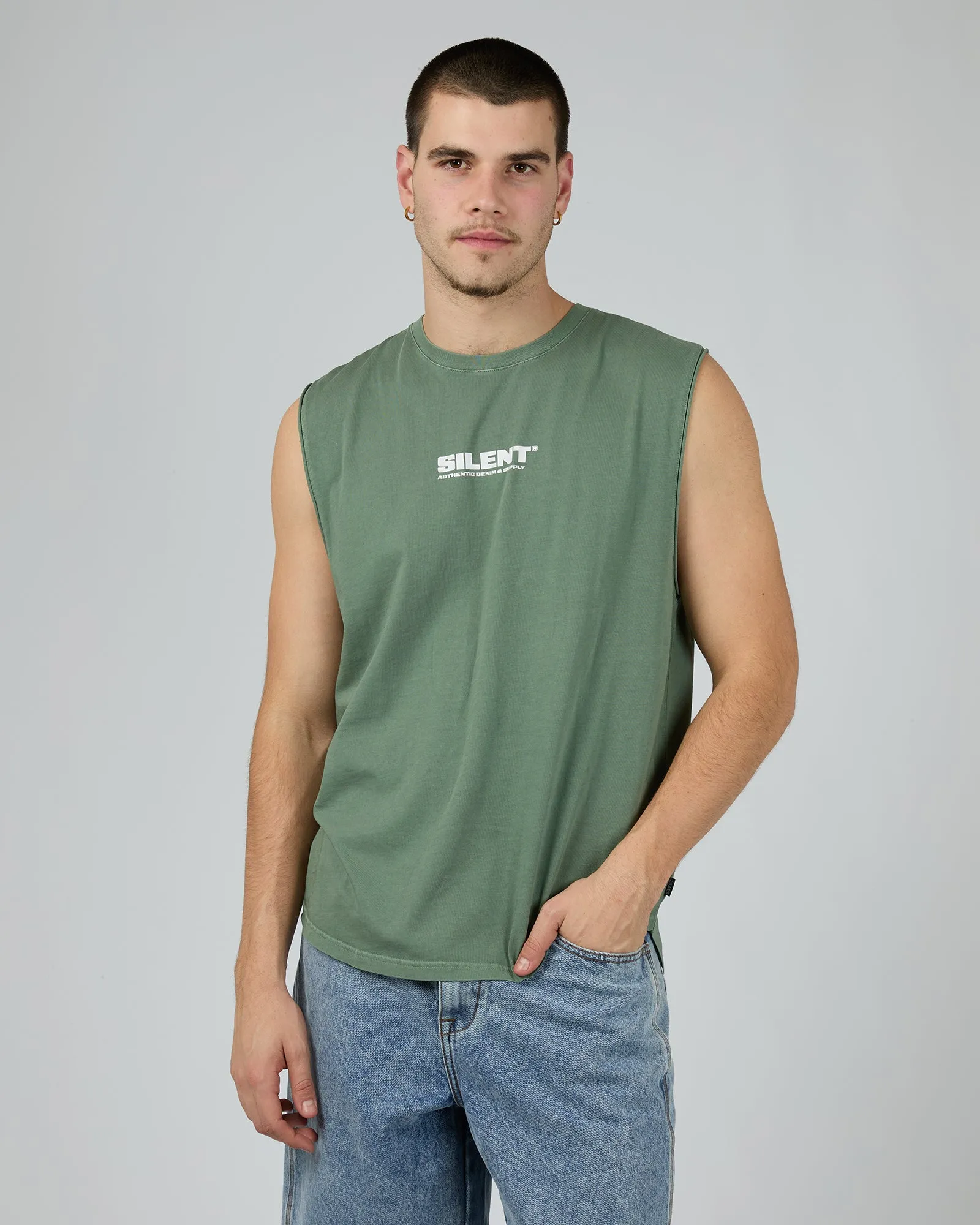 Dominate Tail Muscle Forest Green sold by edge clothing