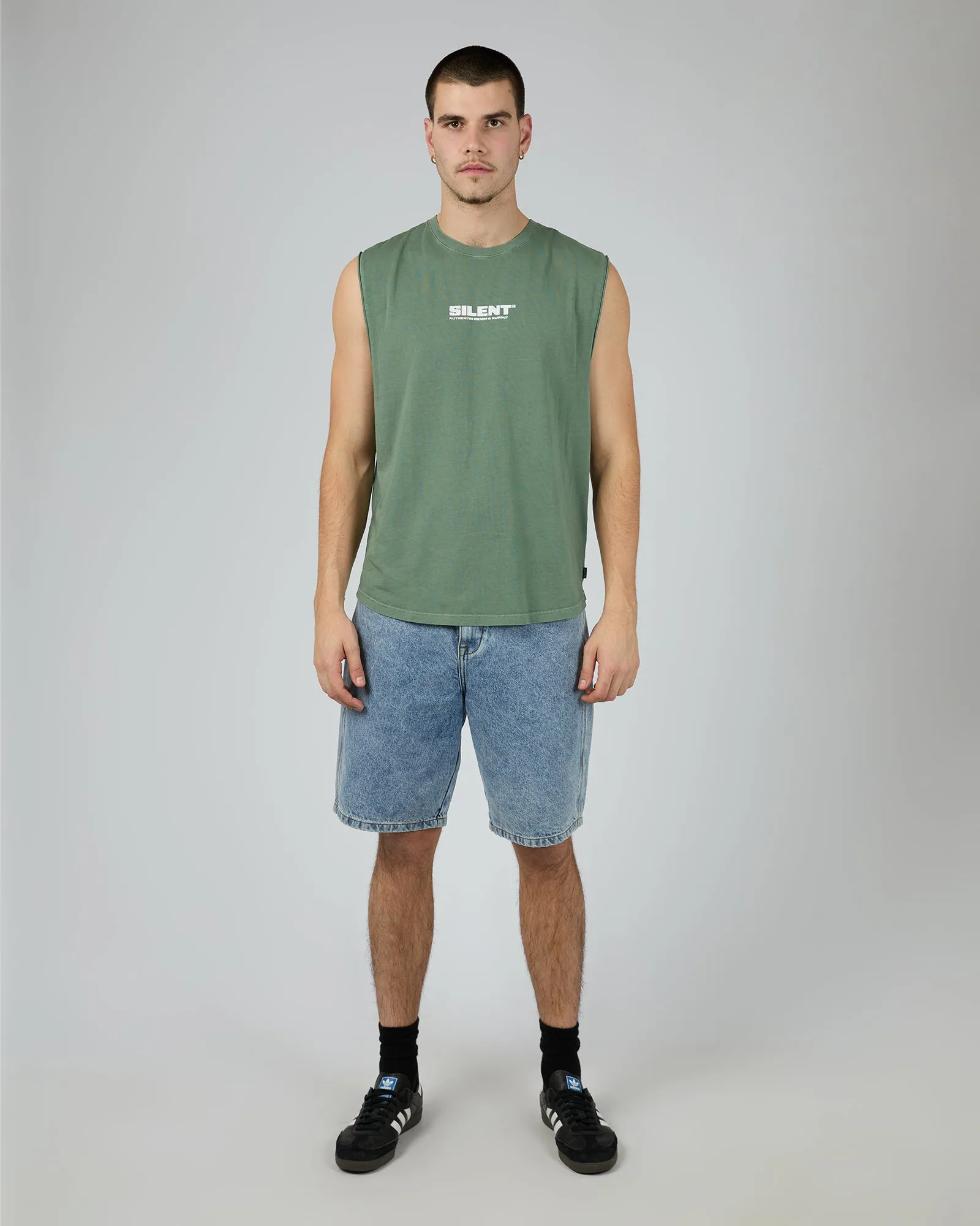 Dominate Tail Muscle Forest Green sold by edge clothing product image thumbnail 2