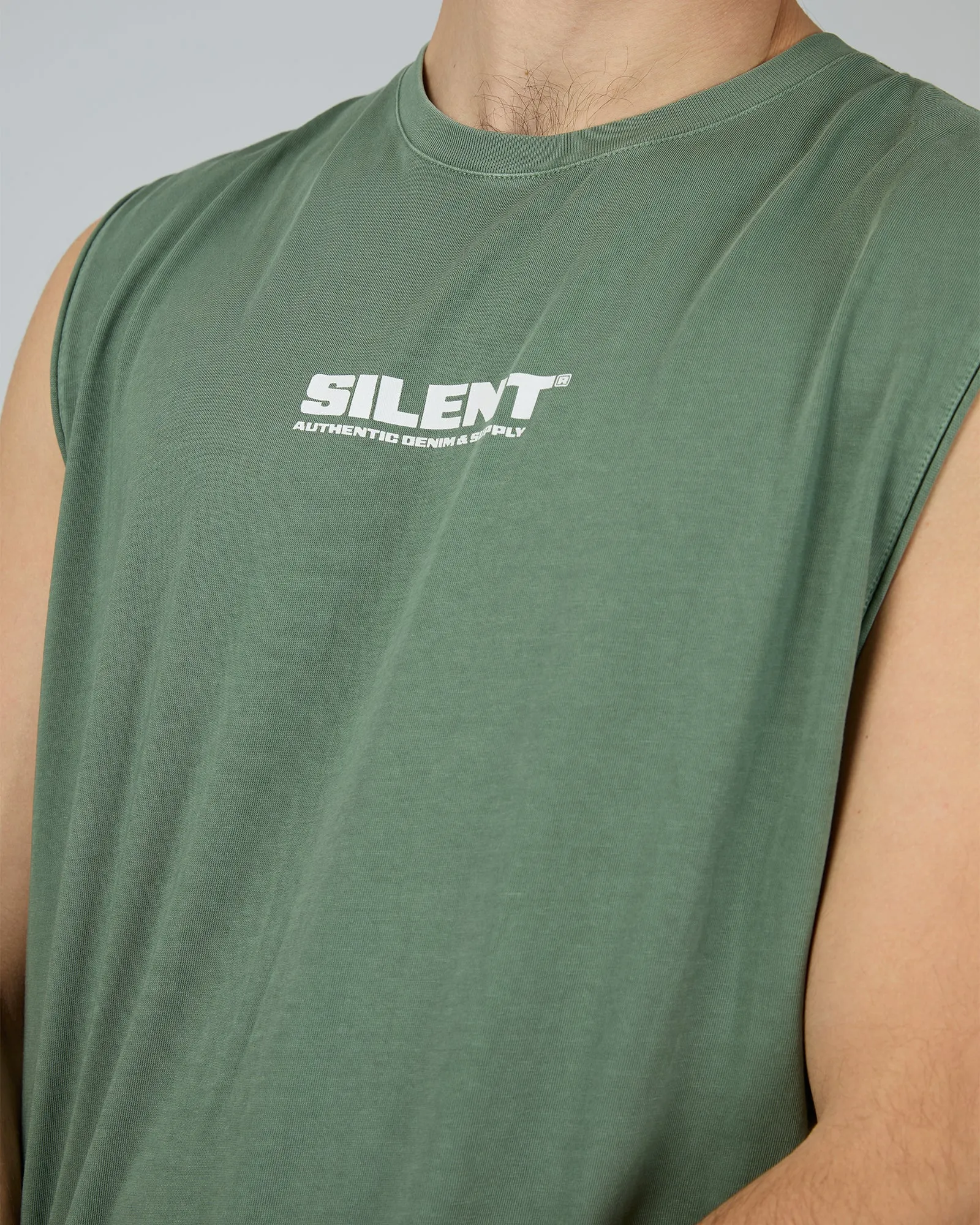 Dominate Tail Muscle Forest Green sold by edge clothing product image thumbnail 5