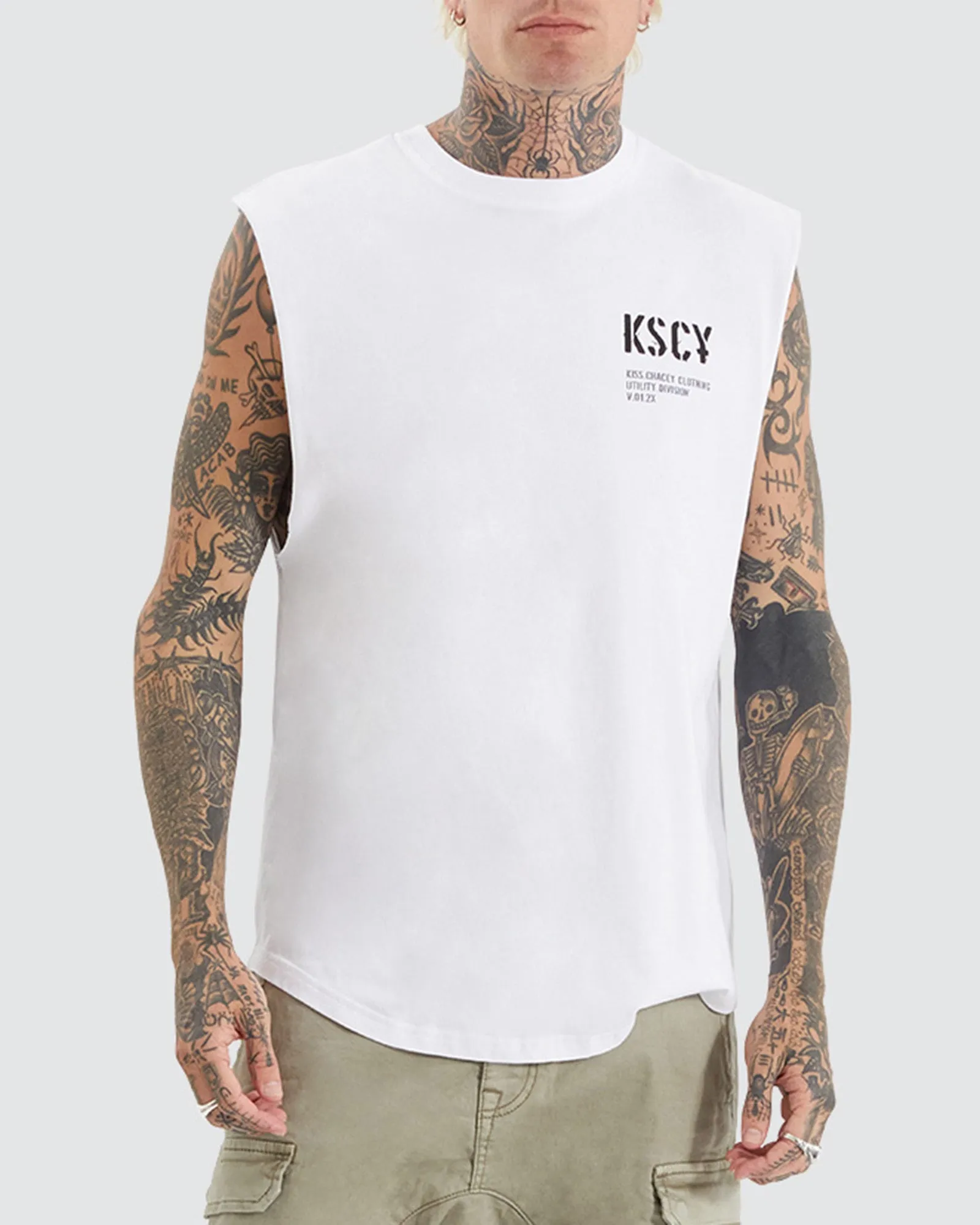 Harmon Dual Curved Muscle White sold by edge clothing product image thumbnail 2