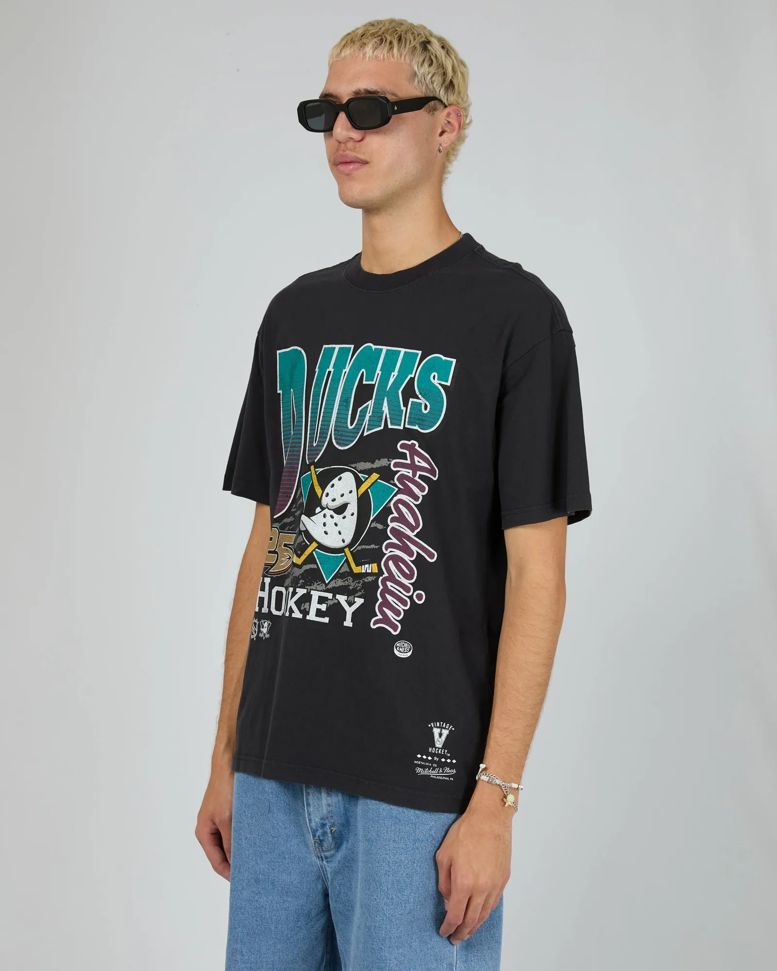 Basket Tee Ducks Black sold by edge clothing product image thumbnail 4