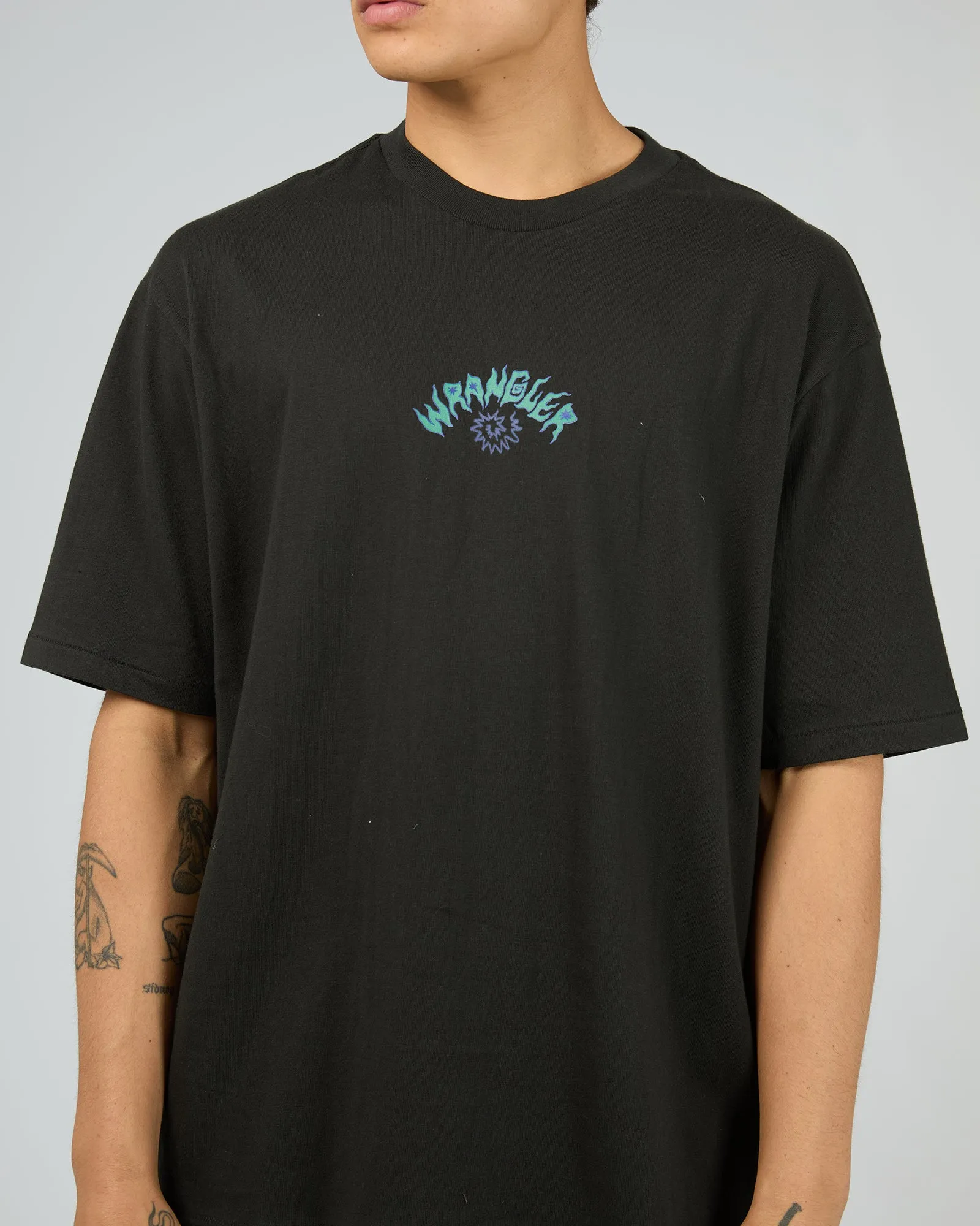 Fossil Shell Slacket Tee Worn Black sold by edge clothing product image thumbnail 5