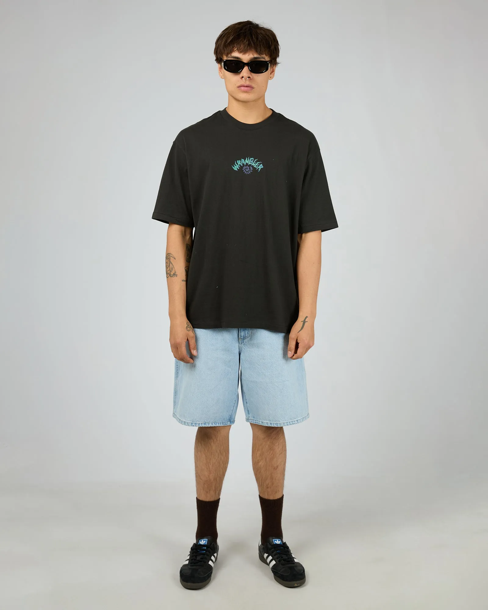 Fossil Shell Slacket Tee Worn Black sold by edge clothing