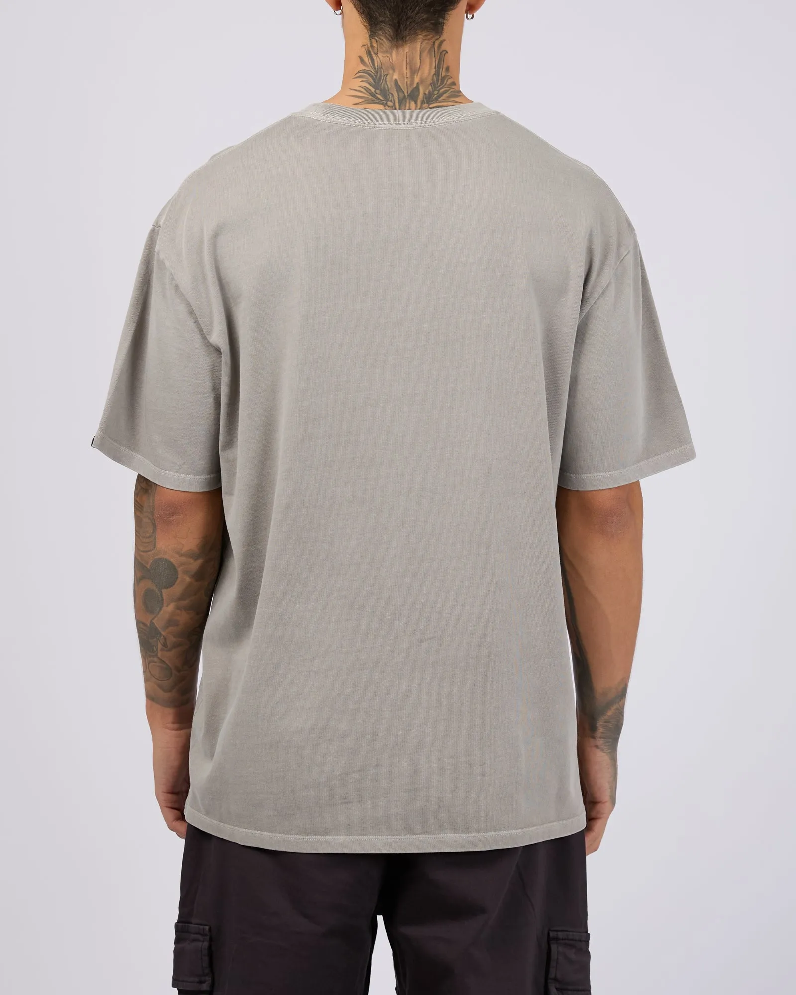 Arching Tee Coal sold by edge clothing product image thumbnail 2