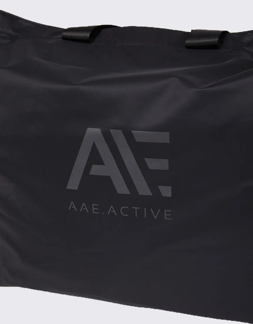 Aae Active Tote Black sold by edge clothing product image thumbnail 2