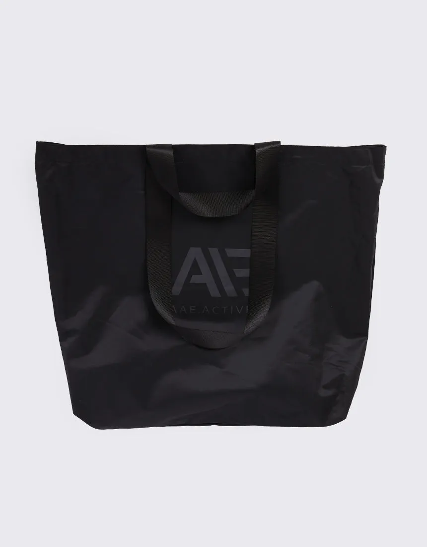 Aae Active Tote Black sold by edge clothing