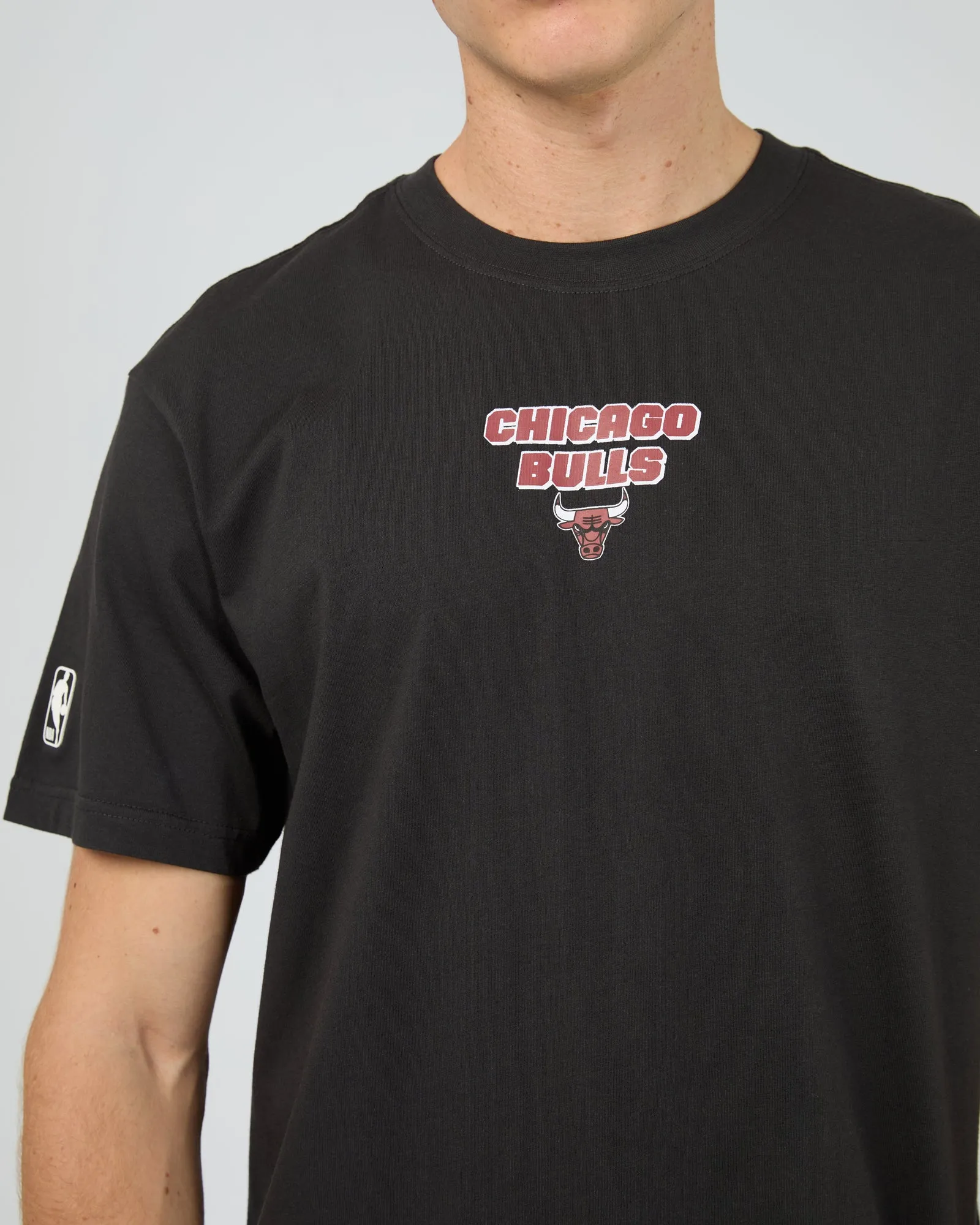Edger Ss Vintage Tee Bulls Black sold by edge clothing product image thumbnail 5