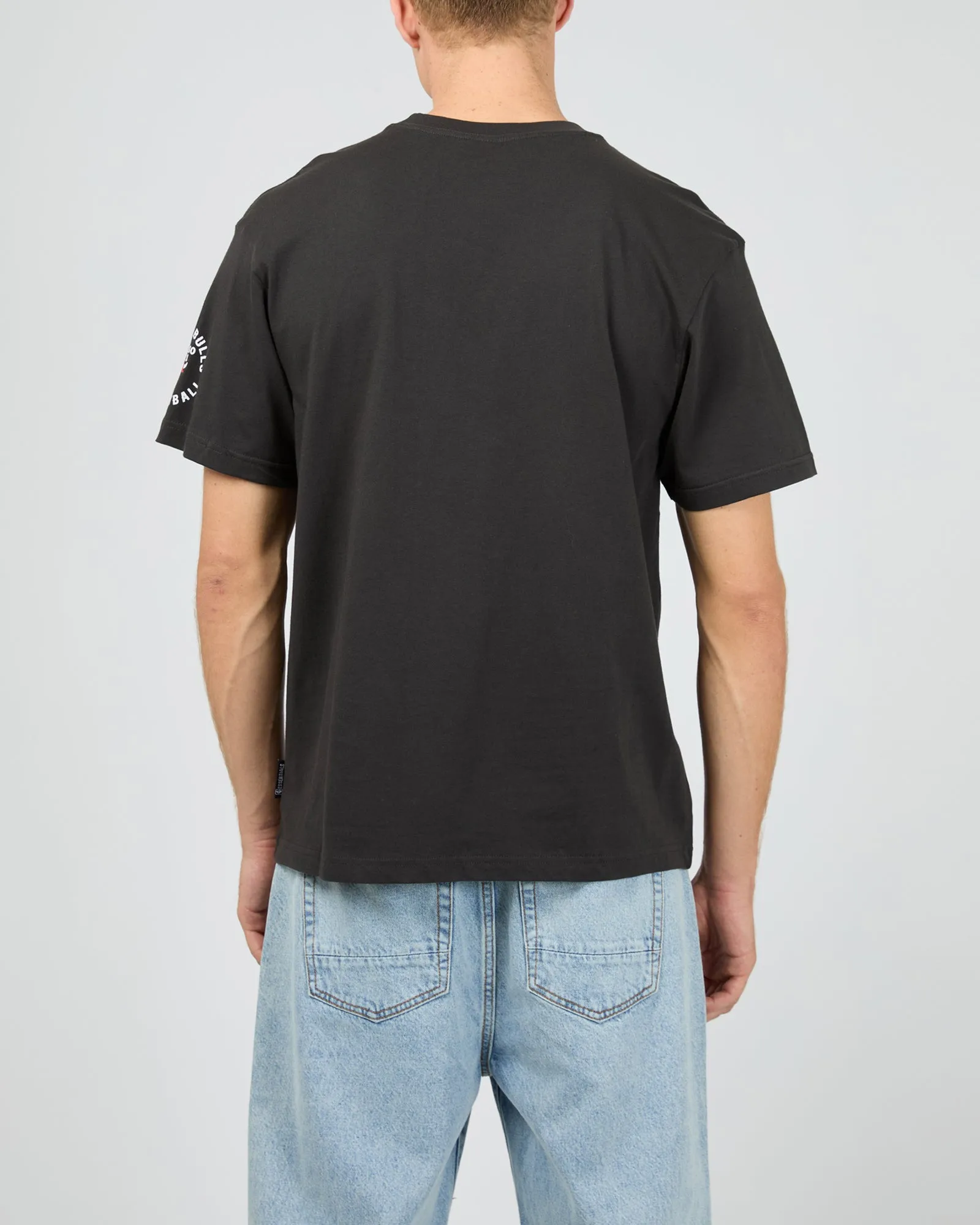 Edger Ss Vintage Tee Bulls Black sold by edge clothing product image thumbnail 2
