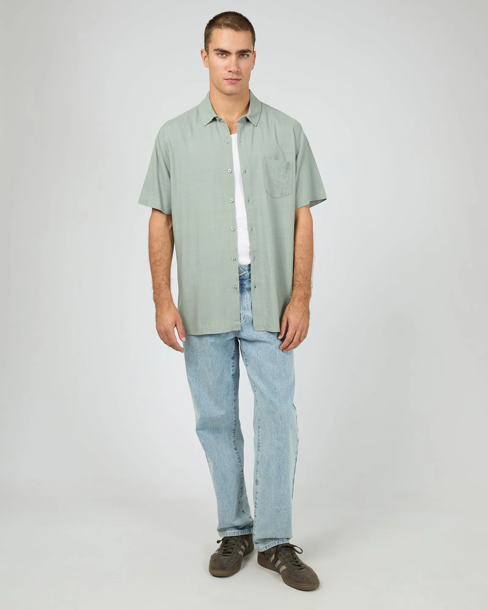 Textured Linen Ss Shirt Green sold by edge clothing product image thumbnail 2