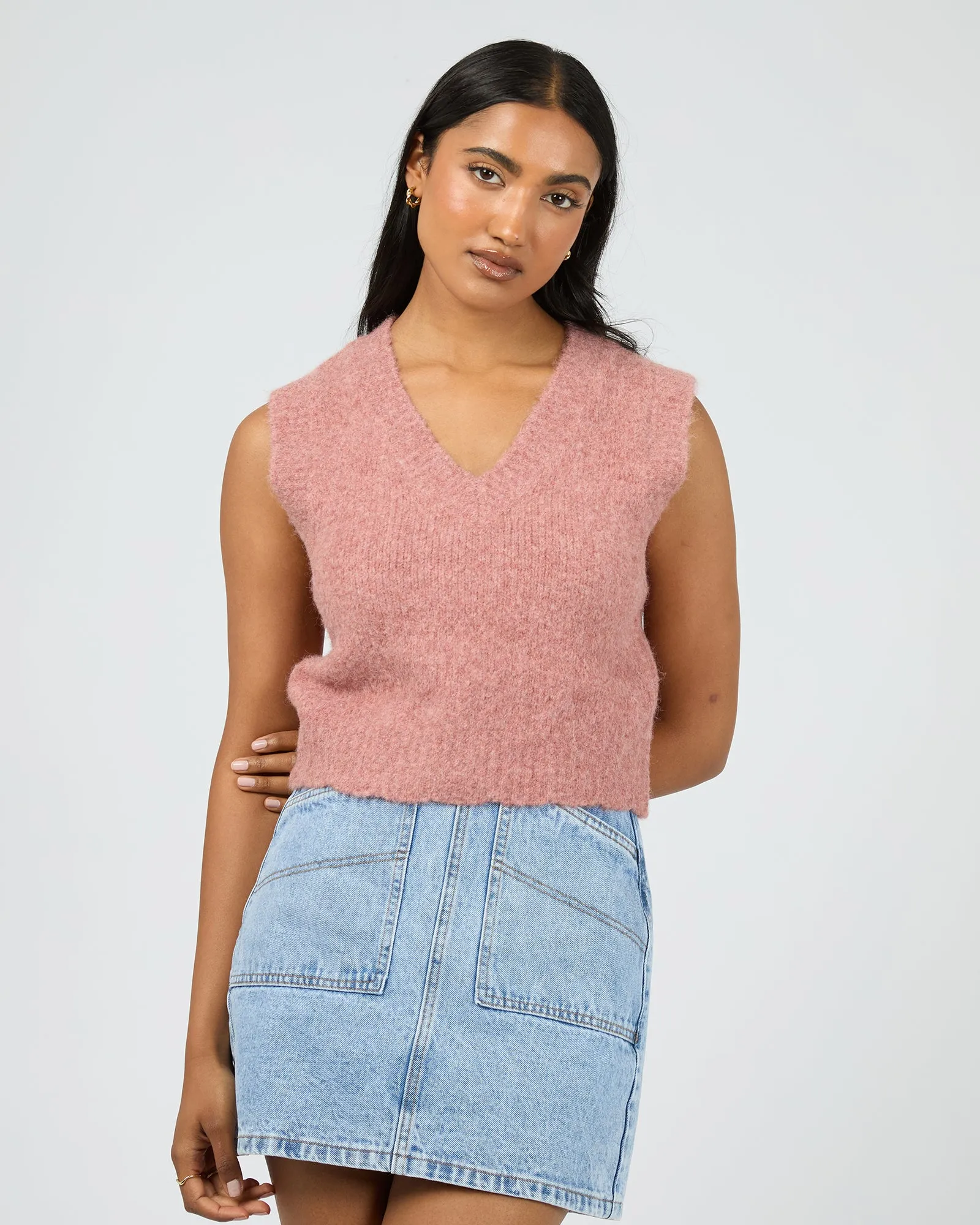 Leah Knit Vest Quartz Pink sold by edge clothing