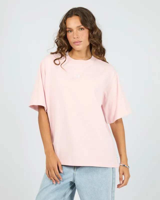 Silent Luxe Tee Pale Pink made by edge clothing