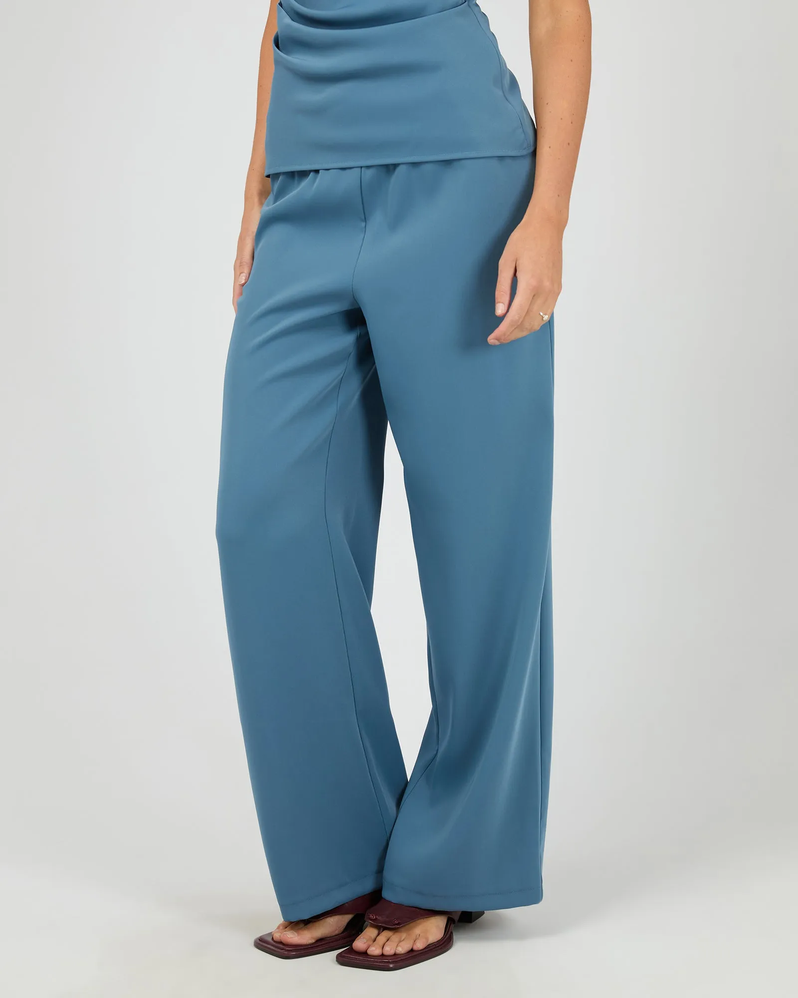 Molly Pant Ink sold by edge clothing product image thumbnail 4