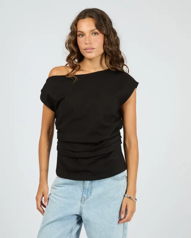 Soho Tee Black made by edge clothing