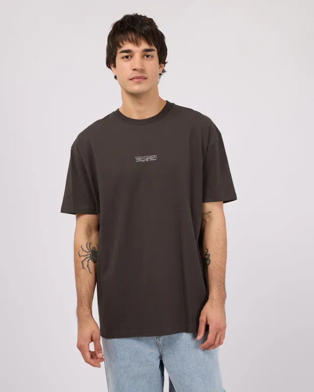 Displace Box Fit Tee Faded Black made by WNDRR