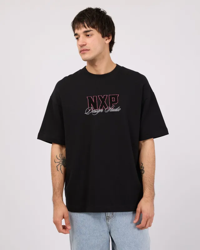 Dwell Loopback Raptor Tee Black made by Nena and Pasadena