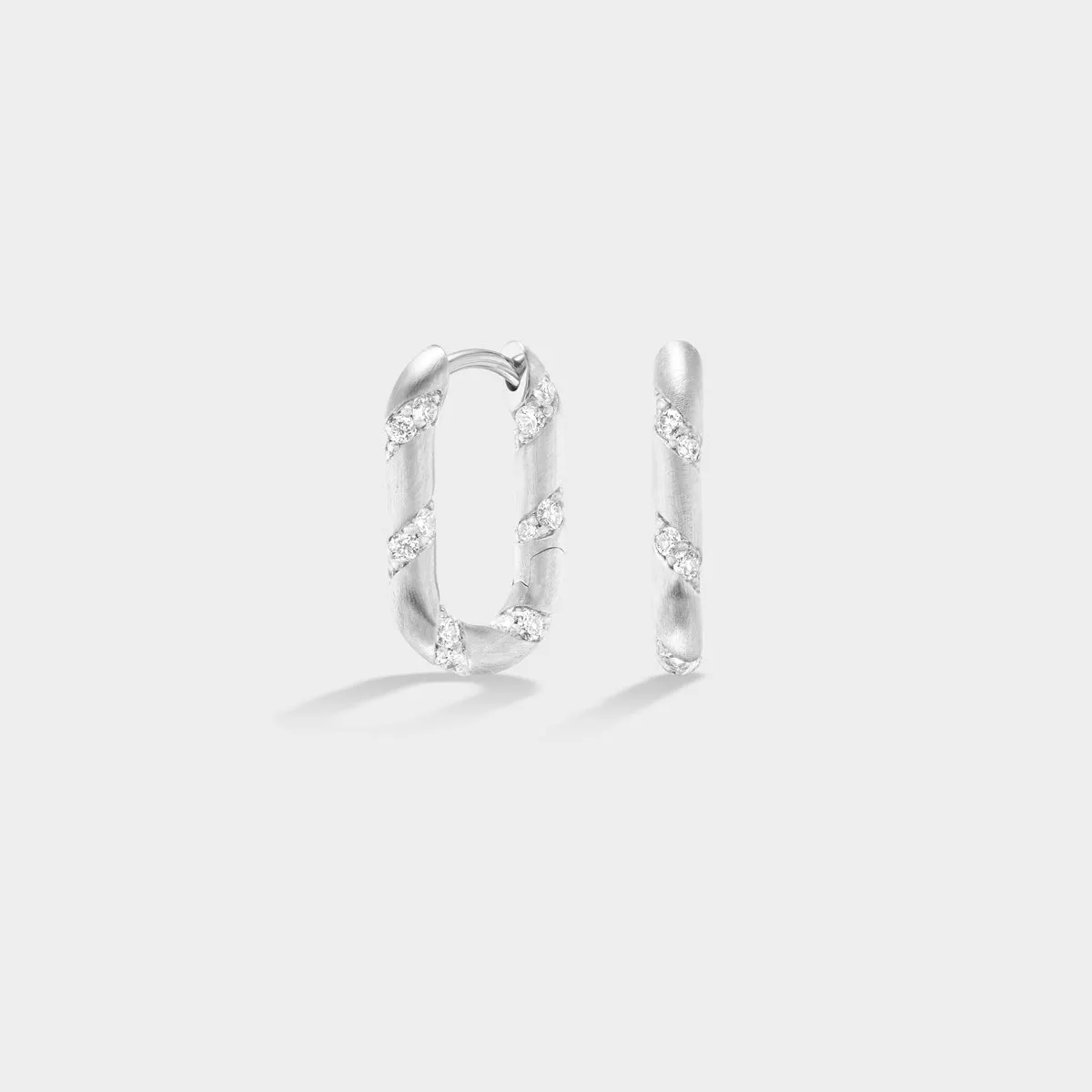 Mini Link Huggies sold by Fiametta