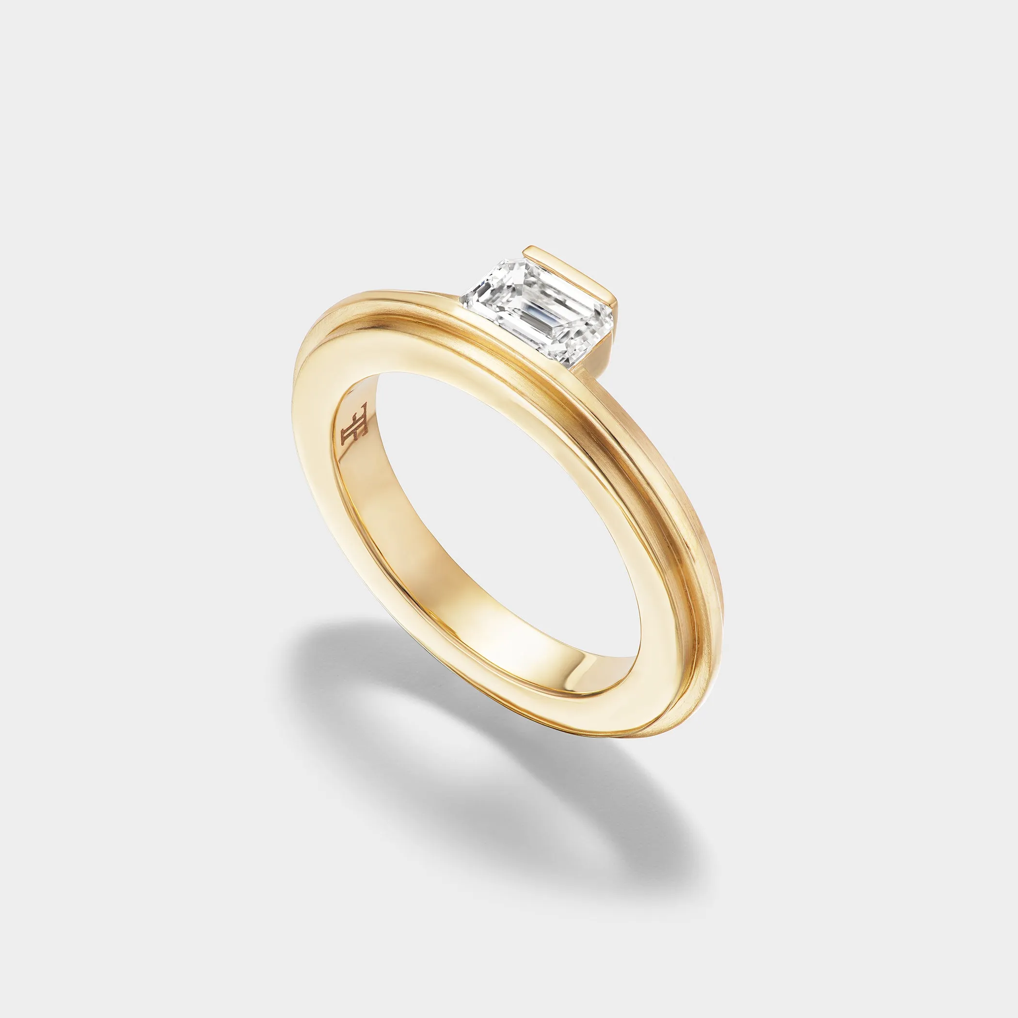 Emerald Lovers Ring sold by Fiametta product image thumbnail 2